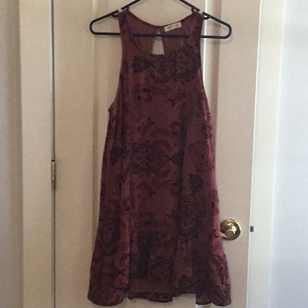 Paisley dress with cut out on back